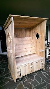 Pin Von Roswitha Miller Auf Pallet Garden Strandkorb Aus Paletten Holzplatten Mobel Diy Palettenmobel
