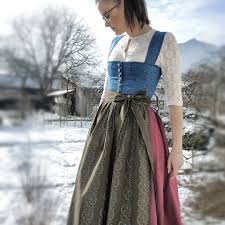 Gefallt 45 Mal 1 Kommentare Trachtenhaus Peteranderl Trachtenhauspeteranderl Auf Instagram Dirndl Dirndlliebe Fr Dirndl Dress Bavarian Dirndl Dirndl
