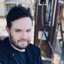 Travis Mobley's Instagram, Twitter & Facebook