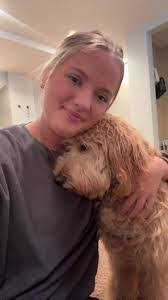 Lauren Wikoff's Instagram, Twitter & Facebook