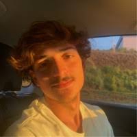 50+ perfiles de «Barela»