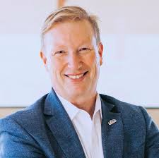 George Weeks's Instagram, Twitter & Facebook