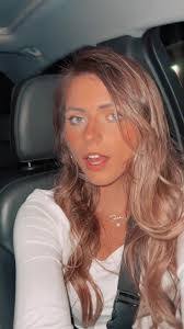 Taylor Morris's Instagram, Twitter & Facebook