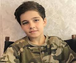 Born in plano, tx #2. Bryce Gheisar Bio Facts Family Life Of Child Actor