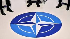 Nato adalah singkatan dari north atlantic treaty organization yang dibentuk untuk mengatasi persaingan blok barat dengan uni soviet. Mengenal Nato Tujuan Dibentuk Dan Daftar Negara Anggota Nato Tribunnews Com Mobile