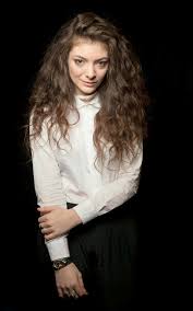 November 7, 1996), better known by her stage name lorde, is a pop star hailing from new zealand. Lorde S Royals Is Class Conscious The New York Times