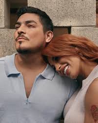 FELIZ ANIVERSARIO!!! MI AMOR 🥰 ❤️🫶🙌🏻🥳 UN AÑITO MAS JUNTOS , GRACIAS  POR TODO ESTE TIEMPO MARAVILLOSO ! TE AMO 📸❤️🙏🫶✨ Ph: @giuseppefalla  Prod: @angoraperu x @josevictor.1 Make Up & Hair: @paintedbyale Estilismo:  @oeflaca