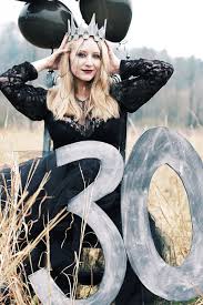 30th Birthday Outdoor Birthday Photoshoot Ideas For Adults Pin On Funeral For My Youth