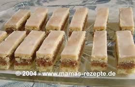 Zitronen Nuss Schnitten Mamas Rezepte Mit Bild Und Kalorienangaben Rezept Kekse Rezepte Kekse Backen Rezept