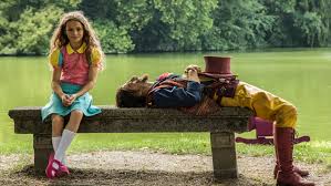 KRITIKA: El a kezekkel a papámtól!