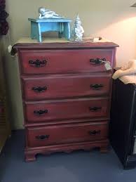 Oh, i had such huge ambitions for this post. Barn Red Dixie Belle Paint Paintiques By Lisa Harrison Dixie Belle Paint Red Painted Furniture Dixie Belle Paint Company