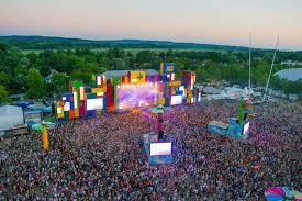 Martin garrix, dj snake, david guetta, alesso, afrojack, dimitri vegas & like mike, eric prydz, steve aoki as the winner of the best major festival at the european festival awards in 2015, the romanian dance giant can already boast some real pedigree despite still being in its infancy; 30 Music Festivals In Europe To Experience Before You Die 2020