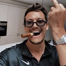 George Molina 🇬🇧, BMP, broker