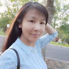 Hi, I'm Ella, a passionate chef from Shenzhen! 💖 I'm a family oriented  Chinese woman who cherishes family & home life. Seeking a loving partner  who values respect and shares a joy