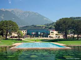 Direct access to terme merano | #hotelthermemeran #hoteltermemerano linktr.ee/hotel_therme_merano. Therme Meran Tallnerhof Tallnerhof Urlaub Auf Dem Bauernhof In Sudtirol
