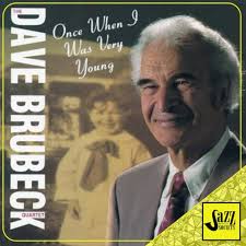 2016 Echo Stardust by Camp Vega