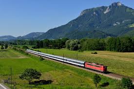 Jun 16, 2021 · liga aktuell: Aktuell Ist Freitags Der Um 16 08 In Munchen Hbf Abfahrende M 79411 Nach Kufstein Ein Fur Fotografen Sehr Interessanter Zug Bahnbilder De