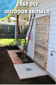 16 Diy Outdoor Shower Ideas Easy Outdoor Shower Designs