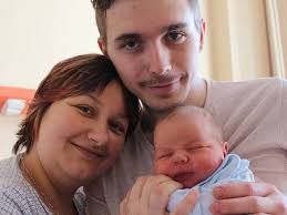 Fotogalerie: Miminka narozená na Ústecku v 13. týdnu 2016