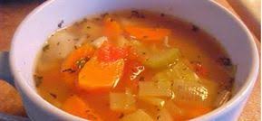 Une Soupe Aux Legumes Maison Rien De Plus Reconfortant Soup Recipes Food Recipes