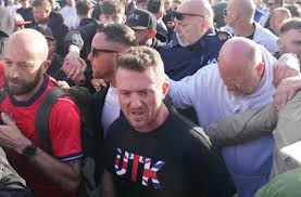 Far-right activist Tommy Robinson to speak at Oxford Union on debate about  Islam despite outcry. https://www.itv.com/news/meridian/2026-06-13/oxford- union-to-host-tommy-robinson-for-debate-despite-outcry