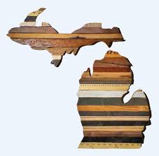 Very Cool State Of Michigan Art They Do Texas South Carolina And Louisiana Too Too Bad No Arkansas Reclaimed Wood Art Michigan Art The Mitten State