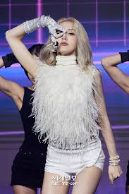 Merry christmas 모두들 행복한 크리스마스 보내세요~#somi #전소미 #theblacklabel. Vjatu9qlqlpuum