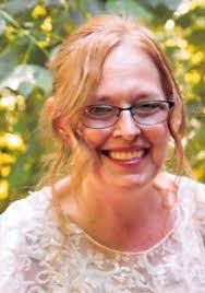 Sandra Marconi's Instagram, Twitter & Facebook