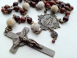 I Handcraft Heirloom Quality Gemstone Rosaries In Classical Chain Work The Rosary Bead Parts Are Vintage Repr Rosary Beads Praying The Rosary Gemstone Rosary