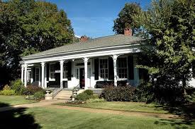 Columbus Ga Downtown Historic District Isaac Joseph House Greek Revival Cottage Architecture Antebellum Pictures Photo Columbus Ga Antebellum Homes Old Houses