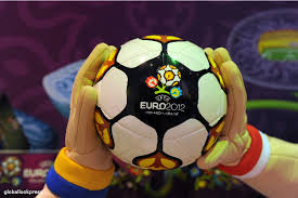 The 2012 uefa european football championship, commonly referred to as uefa euro 2012 or simply euro 2012, was the 14th european championship for men's national football teams organised by uefa. Chego Stoil Ukraine Chempionat Evropy Po Futbolu 2012