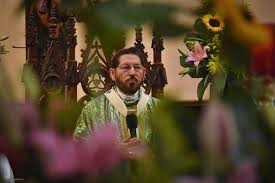 Jun 20, 2021 · reyes larios agradeció la oración, cariño, y comprensión de la feligresía, ante todas las situaciones que hemos vivido y que han sido muchísimas, una muy hermosas, otras muy difíciles, pero que por la fuerza del espíritu santo se han podido afrontar. Sae Bj7hz Vxbm