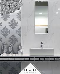 Banyolarinda Isiltiyi Ve Sikligi On Planda Tutanlar Icin Mcm Dekor Argento Gumus 30x60 Ebatlari Ile Koleksiyonumuzun Gozde Ornekl Banyo Banyo Aynalari Seramik