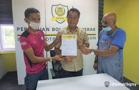 Liga malaysia 2020| guilherme de paula menyarung jersey perak musim 2020 wajah baru perak tbg ??? Nama Perak Fc Bakal Digunakan Bukan Bos Gaurus Fc