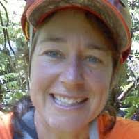 Kerri Fay's Instagram, Twitter & Facebook