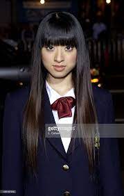 She is best known in the west for her roles as takako chigusa in kinji fukasaku's 2000 film battle royale and gogo yubari in quentin tarantino's 2003 film kill bill: Chiaki Kuriyama 5 4 Chiakikuriyama Chiaki Killbill Gogo Battleroyale Gogoyubari Kill Bill Kuriyama Tv Girls