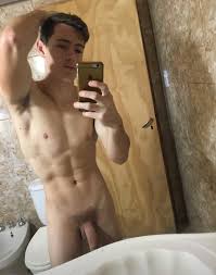 Fotos e Vídeos do argentino Brian Vacherand gozando no OnlyFans - Famosos  Nus