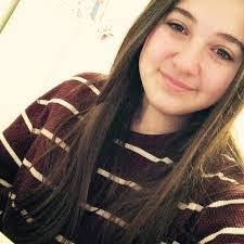 Anna Boyadjian's Instagram, Twitter & Facebook