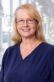 In celebration of service: UT Southwestern's longtime employees mark  milestone anniversaries