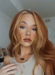 Emma Wininger's Instagram, Twitter & Facebook