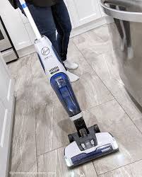 2 hoover plus hard floor cleaner. Hoover S Onepwr Floormate Jet Vacuums And Mops At The Same Time This West Coast Mommy