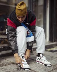 Enhancing psg's reputation as the world's leading lifestyle. Psg X Air Jordan 4