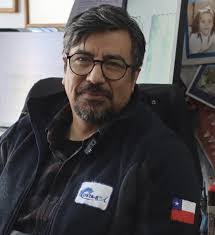 Manuel Castillo's Instagram, Twitter & Facebook