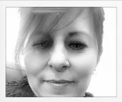 Lori Whiteman's Instagram, Twitter & Facebook