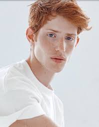 Pin de Lucy Lennox em Hudson's Luck