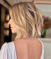 Perfekt dekoration von kurzhaarfrisuren damen 2020. 1001 Ideen Fur Trendige Und Schicke Frisuren Fur Damen 2021
