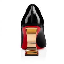 They're a hallmark of louboutin heels, but you'll even find it on some of the brand's sneakers and boots. Rechtsstreit Louboutin Gegen Van Haren Gerichtsentscheid Rote Sohle Ist Ein Rechtsgultiges Markenzeichen