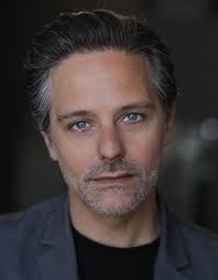 Iván González- Fiche Artiste