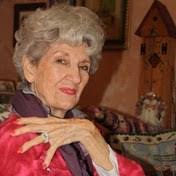 Linda Rega's Instagram, Twitter & Facebook