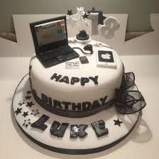 Mit einer großen auswahl an speicher und prozessoren. 18th Birthday Unique Cake Designs For Birthday Boy Novocom Top